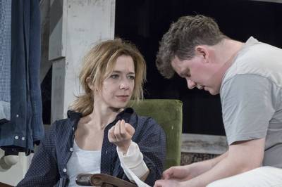 Dühöngő ifjúság Dühöngő ifjúság