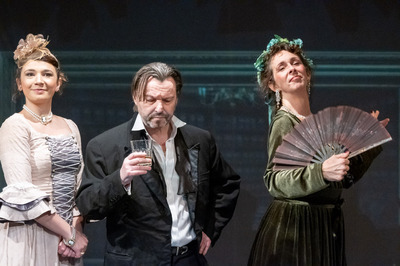 Nektek semmi sem jó